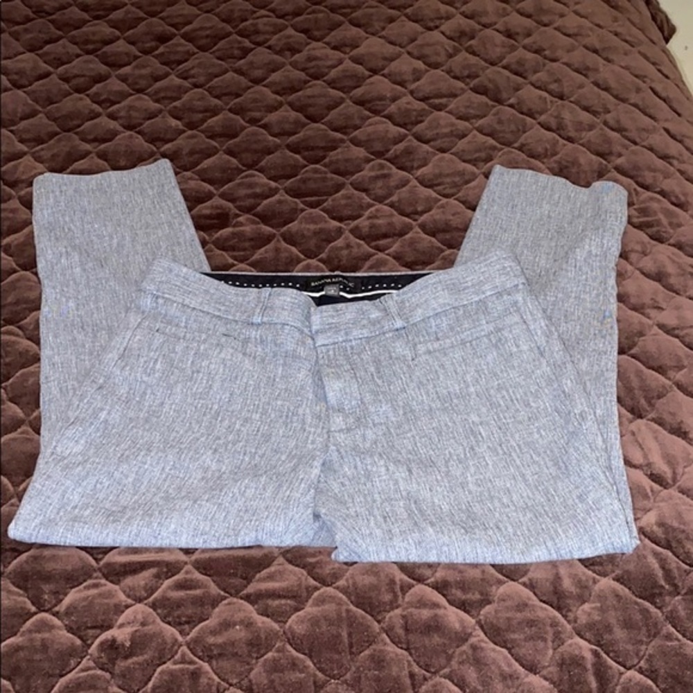 Gray size 4P textured Banana Republic Sloan pants
